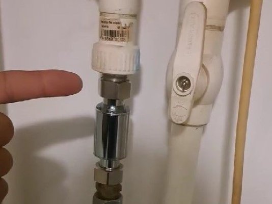 Aveți probleme cu centrala termică?! Uite ce a pățit un bărbat din Murfatlar, după ce a contractat un instalator găsit pe internet. Video