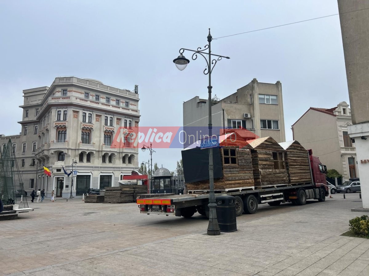 Este forfota mare in Piata Ovidiu! Se pregateste Targul de Craciun. Video Este forfota mare in Piata Ovidiu! Se pregateste Targul de Craciun. Video