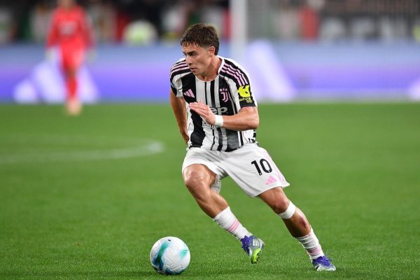Fotbal: Kenan Yildiz de la Juventus a fost comparat cu fostul mare hocheist Wayne Gretzky