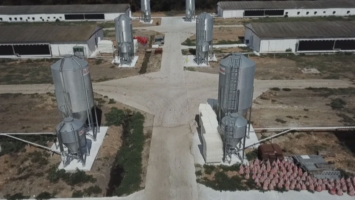 Se construiește cea mai mare fabrică din România pentru transformarea gunoiului de grajd în aur verde