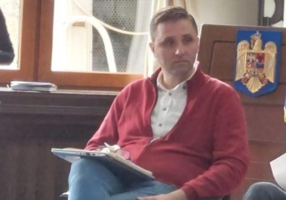 Daniel Vlăescu, fost director în Primăria Constanța, blochează licitații, atunci când nu le câștigă!