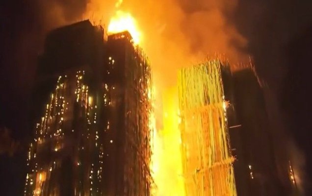 Cum ar fi luat foc cele șapte blocuri turn cu locuințe sociale din Hong Kong