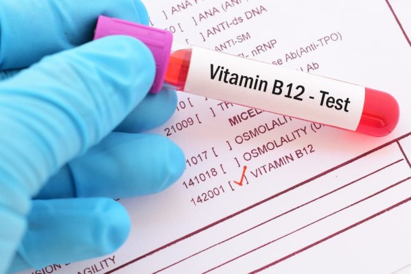 Tot mai mulți oameni se confruntă cu deficit de vitamina B12. Carența afectează sângele și creierul