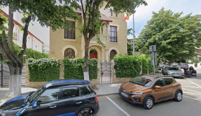 A dat din nou de belele! Nicușor Constantinescu este executat silit pentru neplata utilităților