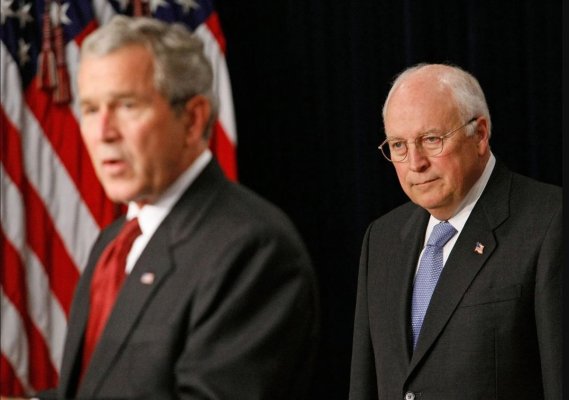 A murit Dick Cheney, supranumit cel mai puternic vicepreședinte din istoria SUA