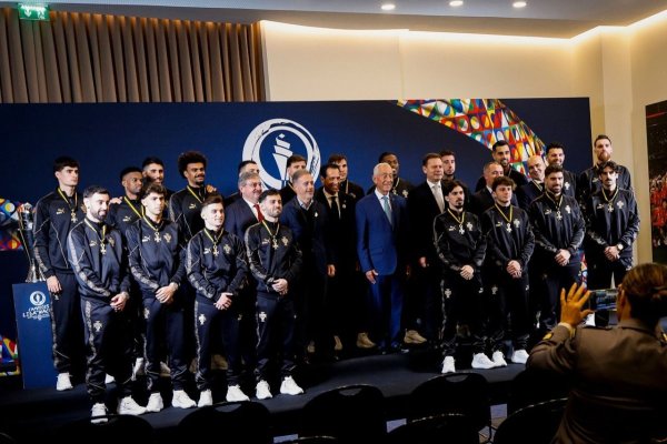 Fotbal: Președintele Portugaliei i-a decorat pe selecționerul Roberto Martinez și pe jucători pentru succesul din Liga Națiunilor