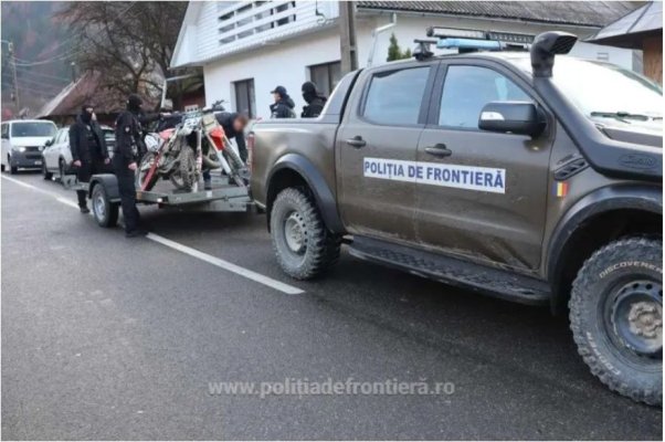 Doi frați din Maramureş care au adus pe motociclete ucraineni în țară, arestați pentru trafic de migranți