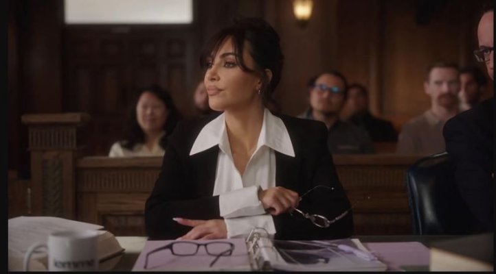 Kim Kardashian dezvăluie dacă a devenit sau nu avocat 