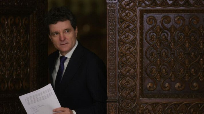 Nicușor Dan a promulgat o lege care introduce o nouă declarație obligatorie pentru parlamentari