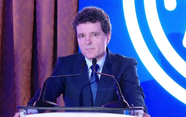 Nicușor Dan cere mediului de afaceri privat să facă treaba statului