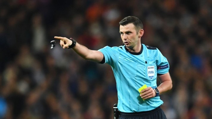 Englezul Michael Oliver, arbitrul meciului Bosnia – România, din preliminariile CM
