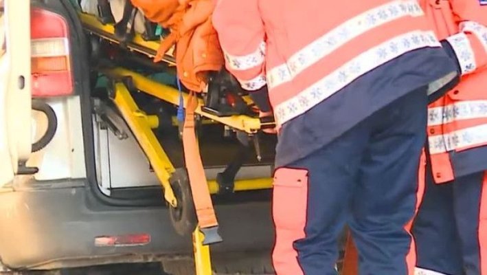 Un pacient a căzut de pe o targă la UPU Ploiești. Conducerea anunță anchetă internă
