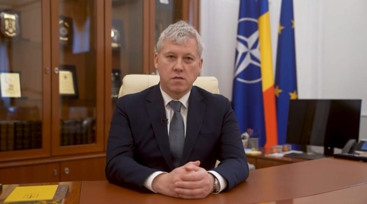 Ministrul de Interne Cătălin Predoiu anunță vremuri grele pentru șoferii indisciplinați și pentru cei care-și bat nevestele. Video