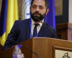 Consilierul prezidenţial Radu Burnete este împotriva plafonării prețului la carburanți