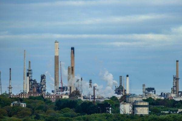 Armata ucraineană afirmă că a lovit rafinăria din Riazan: Orașul se află la circa 200 km sud-est de Moscova 