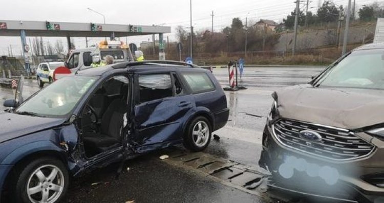 Răsturnare de situație în cazul accidentului auto de pe A2: femeia găsită moartă era decedată de ore bune  