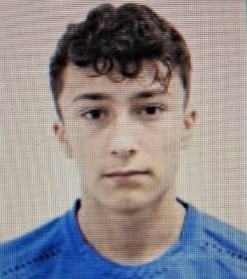 Un minor, de 17 ani, a dispărut dintr-un centru familial! Dacă îl vedeți, sunați la 112!