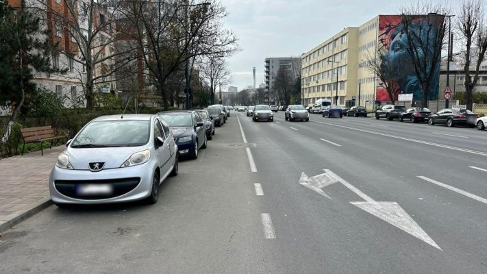 Constănțenii se roagă de consilierii municipali să salveze locurile de parcare de pe bulevardul 1 Mai