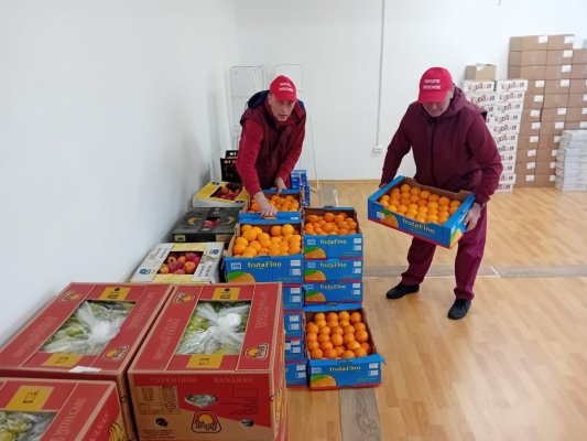 Voluntarii Asociației ,,Suflete deschise” au oferit daruri copiilor cu dizabilități din Constanța