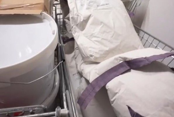 Inspectorii OPC au găsit waffles „cu aromă de mucegai“, la un restaurant din City Mall. Video