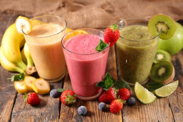 Smoothie pentru detoxifiere - rețete simple pentru energie și sănătate. Combinații delicioase de fructe și legume