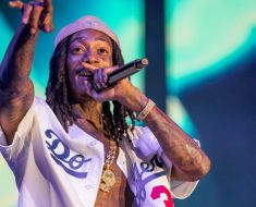 Înalta Curte a dispus strămutarea dosarului rapperului Wiz Khalifa la Curtea de Apel București Înalta Curte a dispus strămutarea dosarului rapperului Wiz Khalifa la Curtea de Apel București