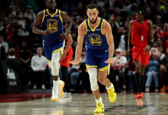 Baschet: NBA - Stephen Curry, autor a 48 de puncte pentru Golden State Warriors