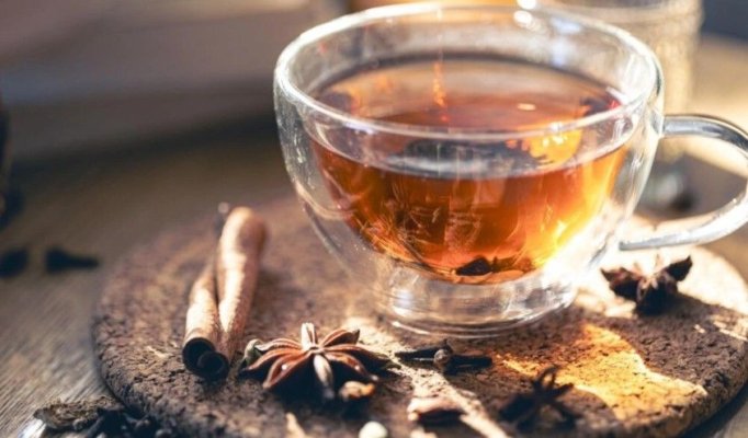 Băutura care sprijină sănătatea oaselor la femeile de peste 65 de ani – are beneficii surprinzătoare