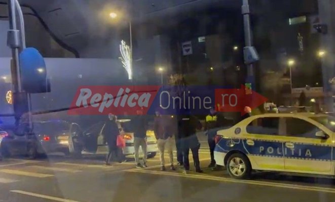 Accident rutier cu două autoturisme implicate, în zona Dacia. Video