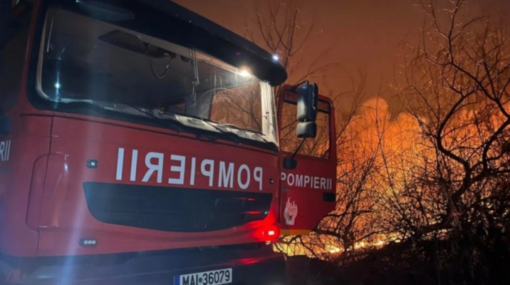 Explozie într-un apartament din Iași: Bărbat de 50 de ani, rănit cu arsuri grave