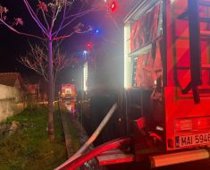 Un camion încărcat cu cereale s-a răsturnat, în comuna Nicolae Bălcescu Un camion încărcat cu cereale s-a răsturnat, în comuna Nicolae Bălcescu