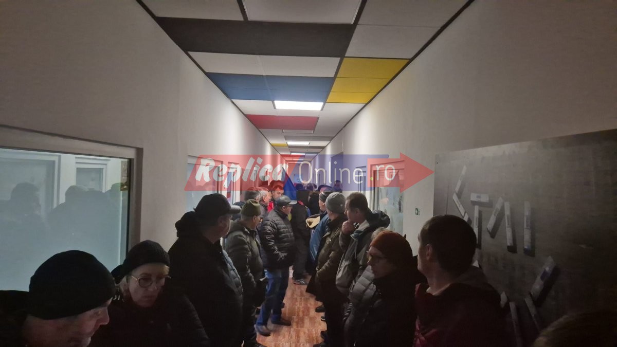 Directorul CT BUS nu-si da demisia! Ies sau nu soferii pe traseu?! Video