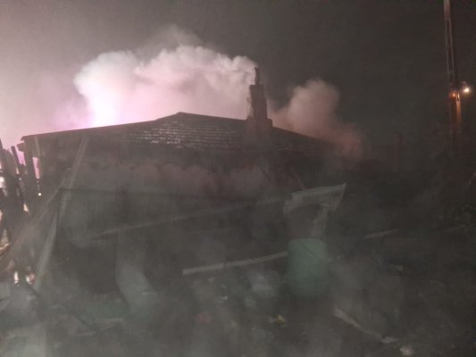 Incendiu la un saivan cu anexă locuibilă, în Medgidia. Un bărbat a fost găsit carbonizat