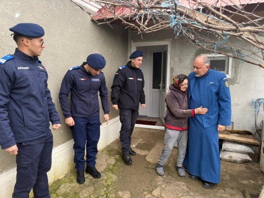 Jandarmii constănțeni au făcut un gest din suflet înainte de sărbători! Video