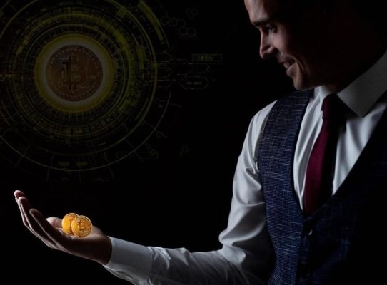 Bitcoin devine popular în România? Semne ale unei schimbări culturale