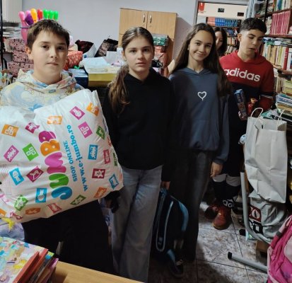 A VII-a ediție a activității școlare „Shoe Box of Joy” – un exemplu de solidaritate și implicare comunitară