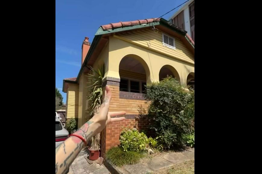 Cat costa chiria lui Marilu Dobrescu in Australia! 