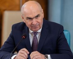 Bolojan anunță negocieri imediate pentru majoritatea lui Siegfried Mureșan: „România are șansa de a continua pe calea corectă“