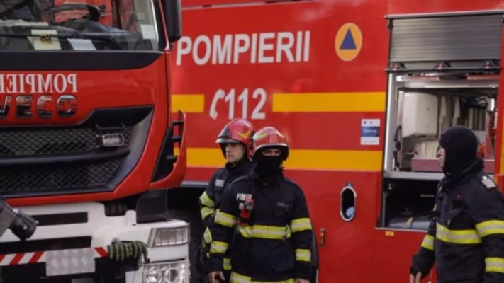 Alertă maximă! Miros de gaze într-o secție de votare din Capitală: intervin pompierii