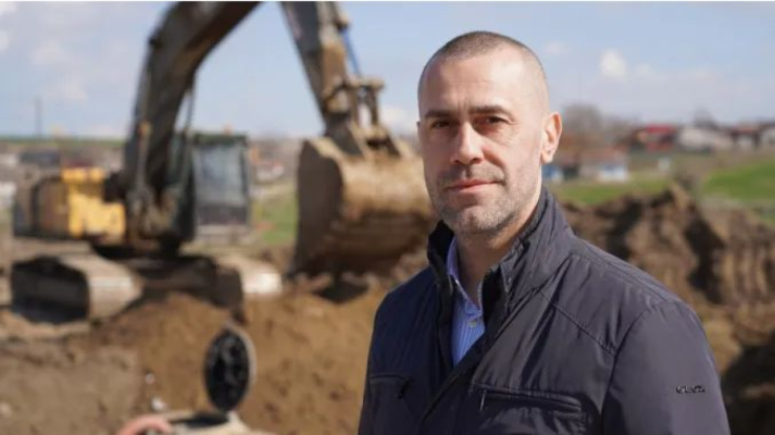 Primăria Mircea Vodă  se împrumută cu 6 milioane de lei ca să-și repare drumurile 
