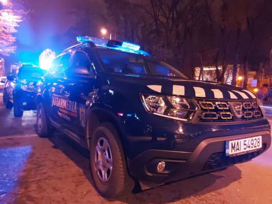 Mai mulți bărbați din  Medgidia, Cernavodă și Mangalia au fost prinși de jandarmi cu droguri asupra lor