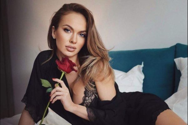 Monica Orlanda, imagini de infarct! Cum arată iubita lui Alin Cocoș în lenjerie senzuală