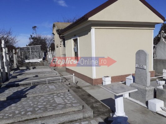 În Constanța și să mori este un lux! Cât a ajuns să coste un loc de veci în cimitirele de la malul mării!