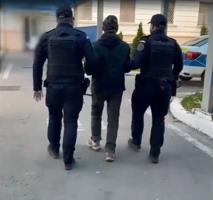 Agresiune în Cobadin: un bărbat în vârstă de 64 de ani a fost reținut după ce și-a atacat vecinul