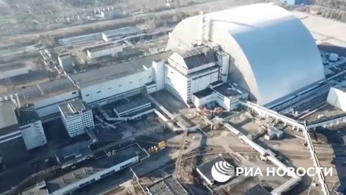 AIEA dă alarma lângă România - Scutul protector de la Cernobîl, grav avariat de drone rusești