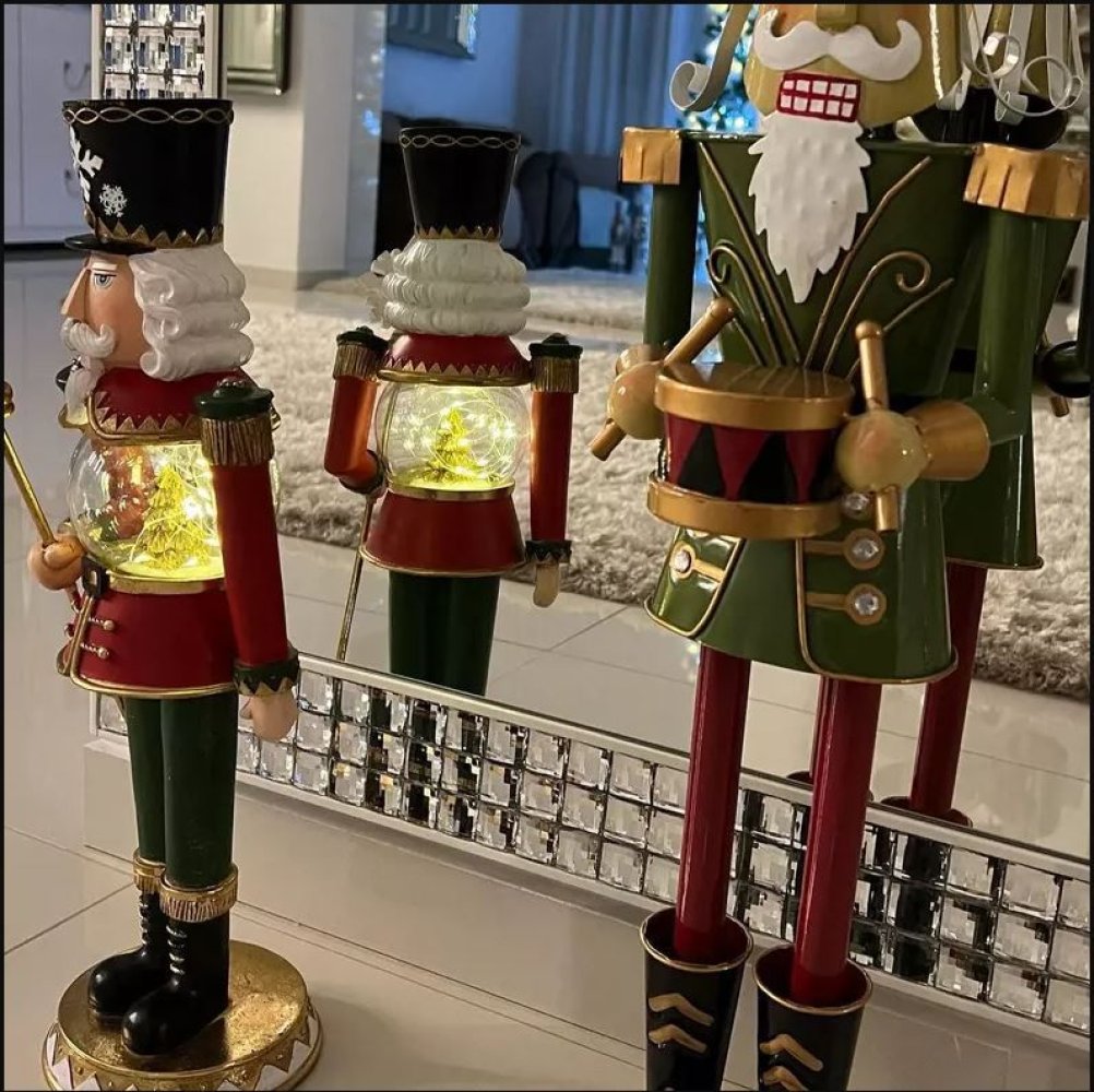 Cum si-a decorat Oana Zavoranu casa de Craciun 