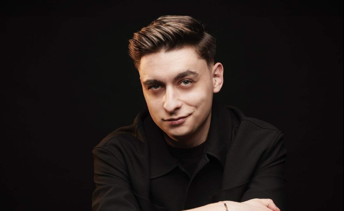 Dependenta pe care Radu tibulca o are de 17 ani