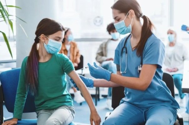 New York Times: Cel puțin 10 copii au murit din cauza vaccinurilor anti-Covid