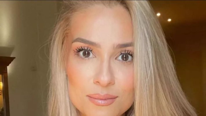Fosta soție a lui CRBL are iubit la un an și jumătate de la divorț 