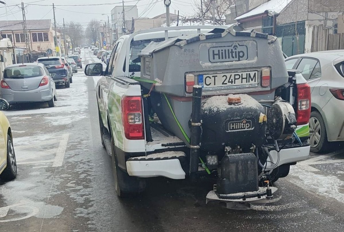 Responsabilitate comuna pentru siguranta pietonilor, in conditii de iarna